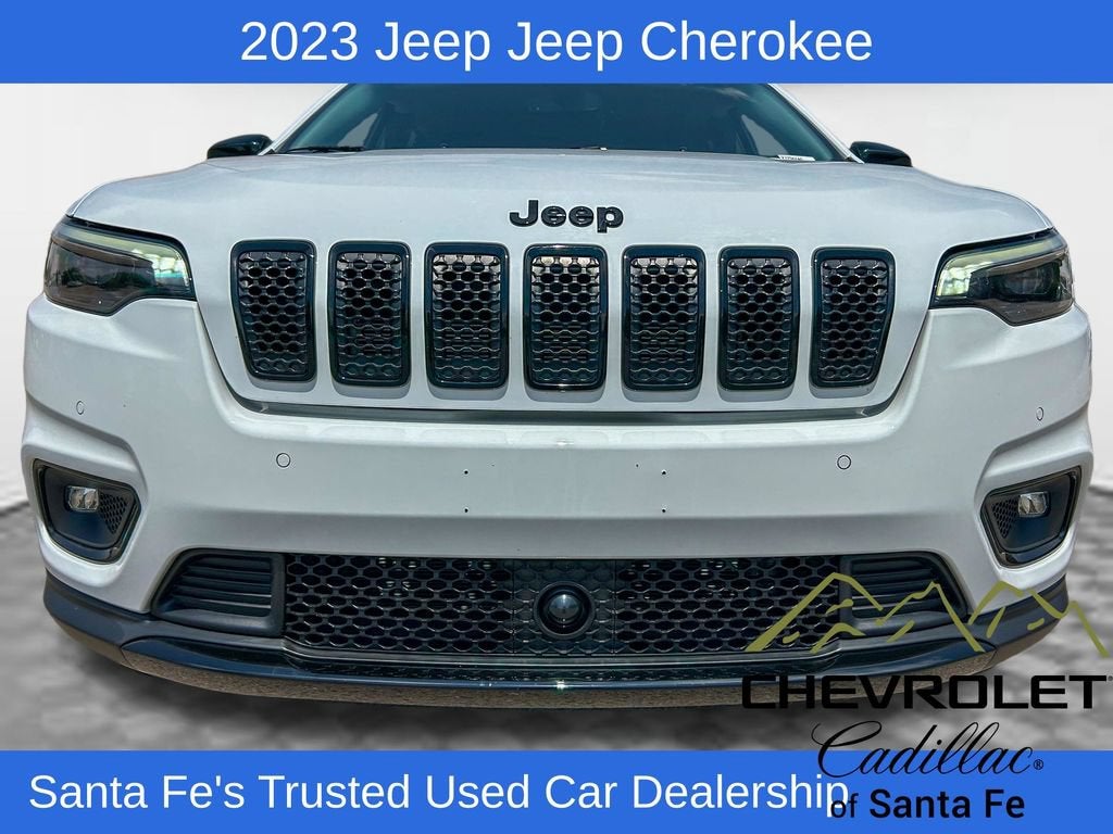 2023 Jeep Cherokee Altitude Lux