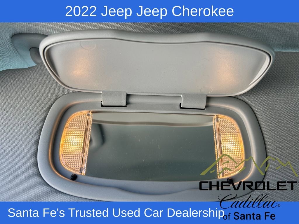 2022 Jeep Cherokee Latitude Lux
