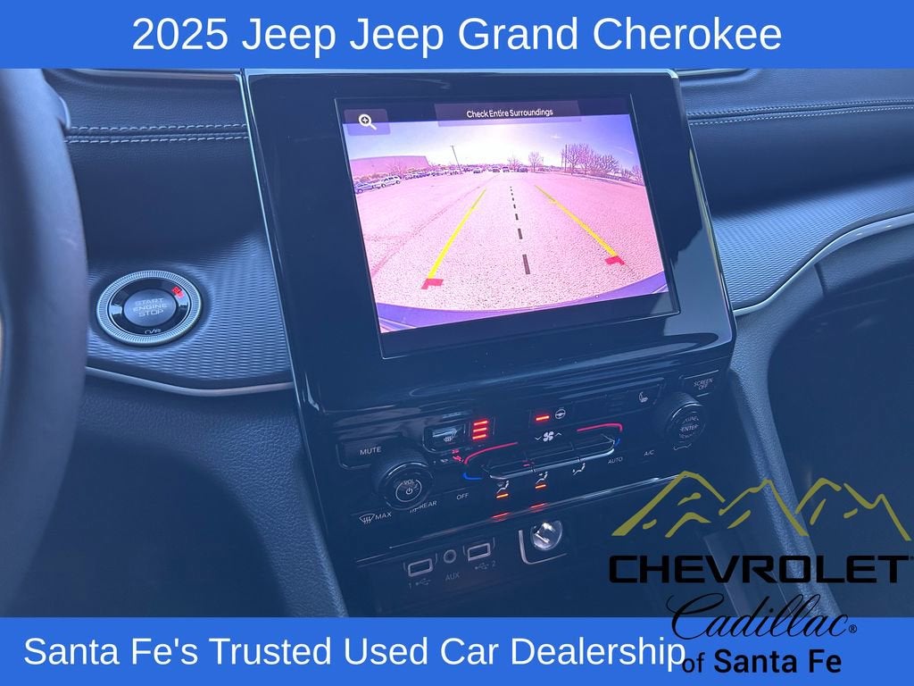 2025 Jeep Grand Cherokee Laredo