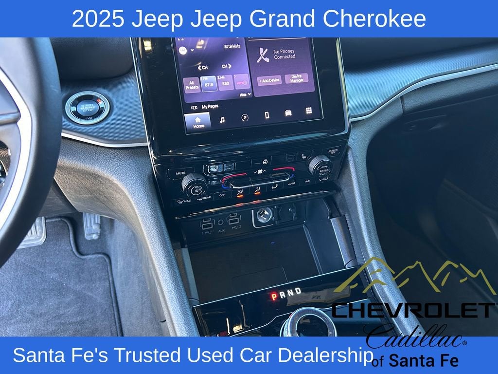 2025 Jeep Grand Cherokee Laredo