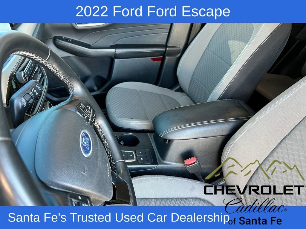 2022 Ford Escape SE