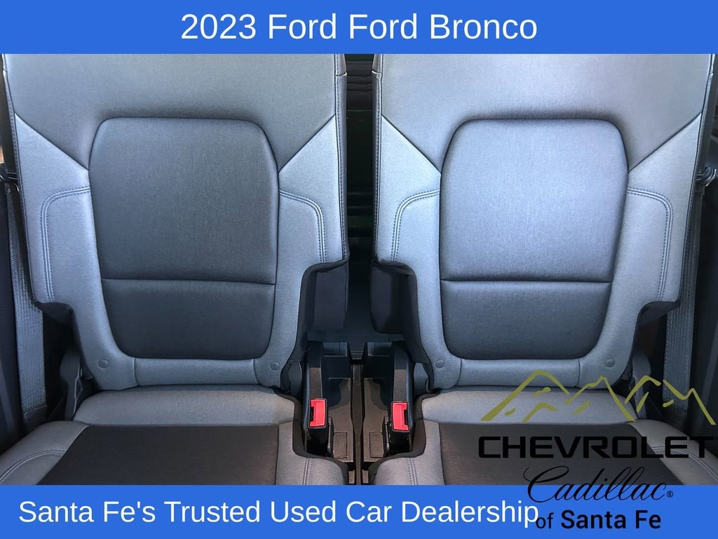 2023 Ford Bronco Base