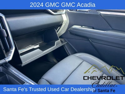 2024 GMC Acadia Elevation