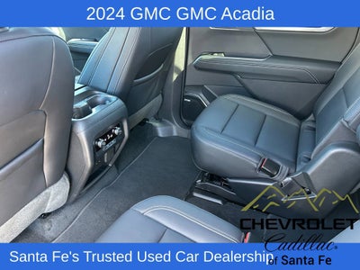 2024 GMC Acadia Elevation