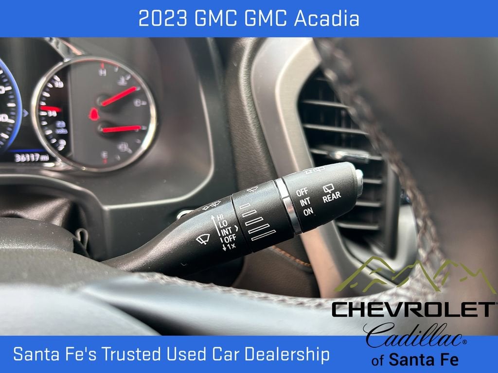 2023 GMC Acadia AT4