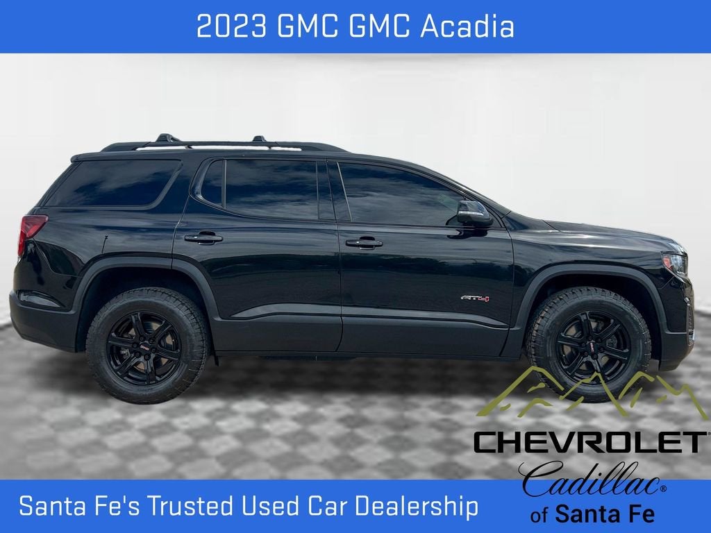 2023 GMC Acadia AT4