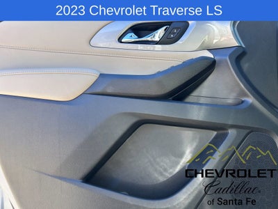 2023 Chevrolet Traverse LS