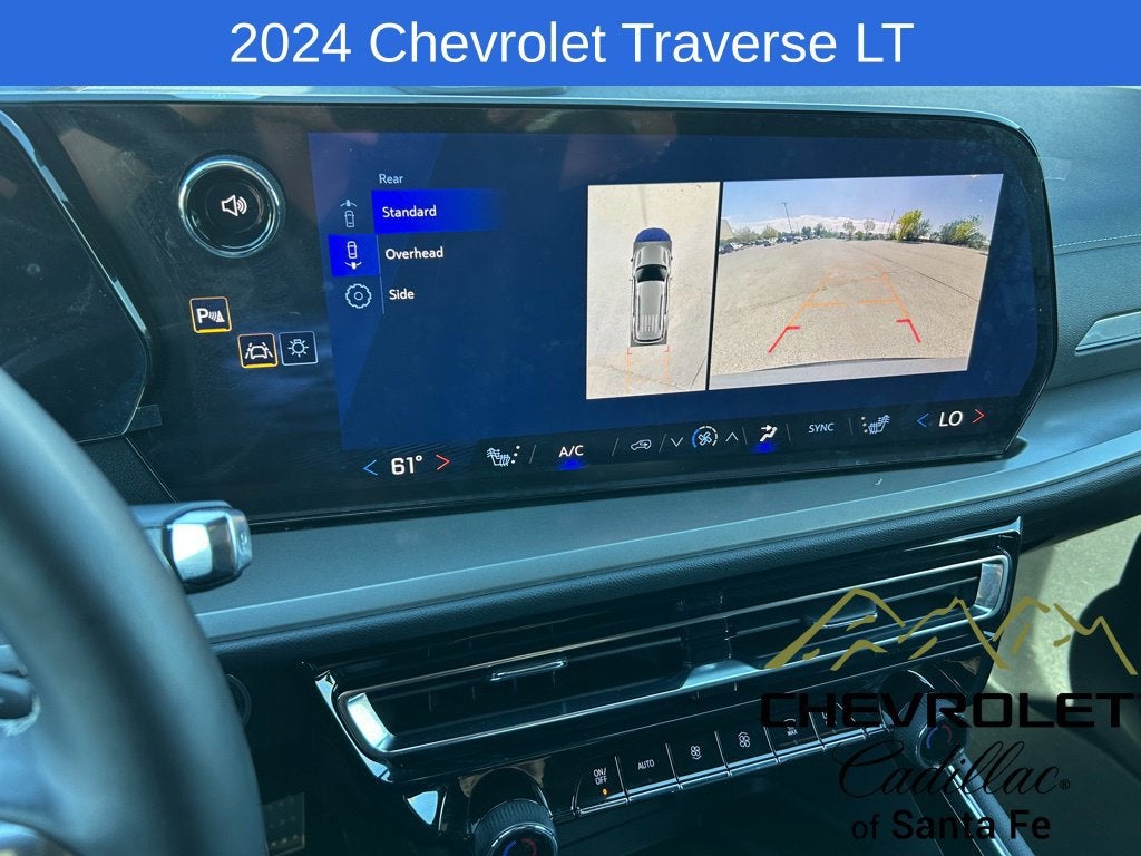 2024 Chevrolet Traverse LT