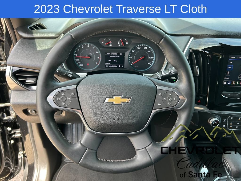 2023 Chevrolet Traverse LT Cloth