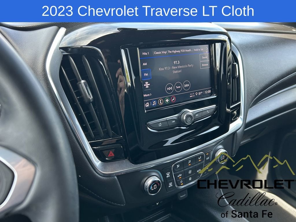 2023 Chevrolet Traverse LT Cloth