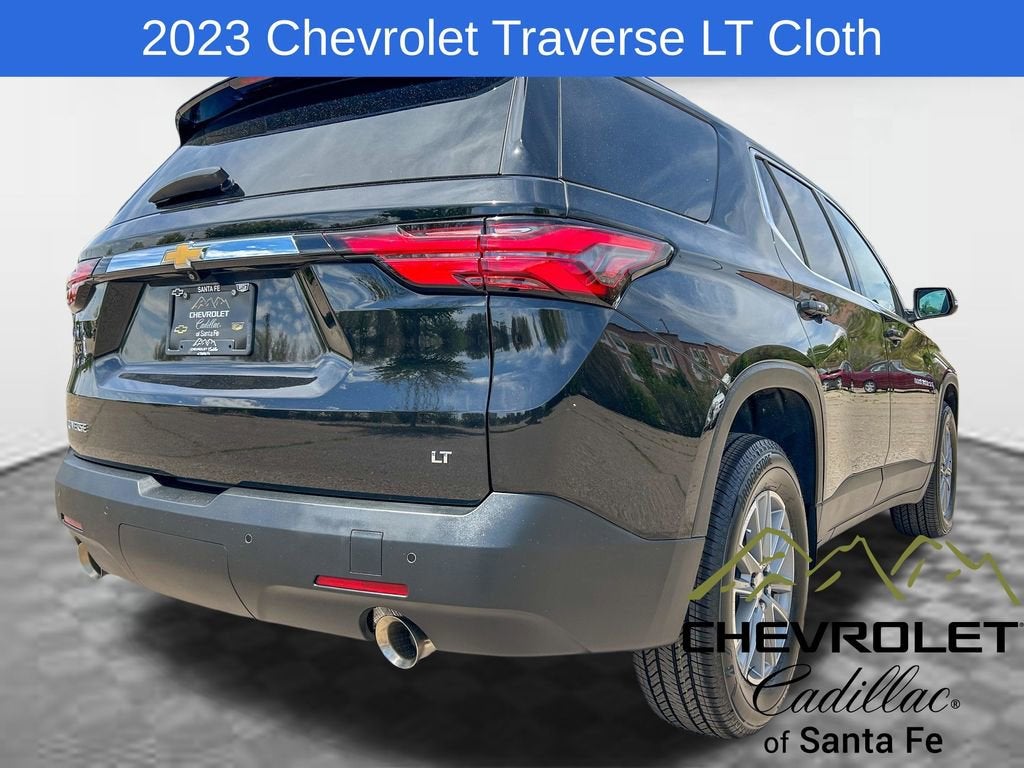 2023 Chevrolet Traverse LT Cloth