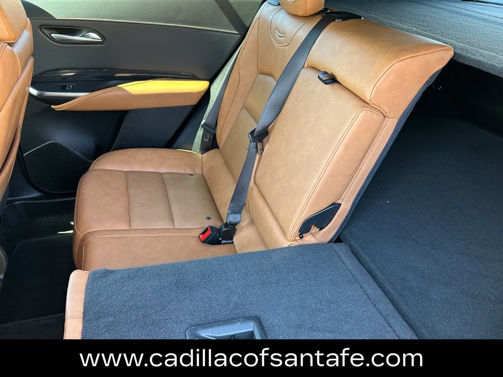 2024 Cadillac XT4 Premium Luxury