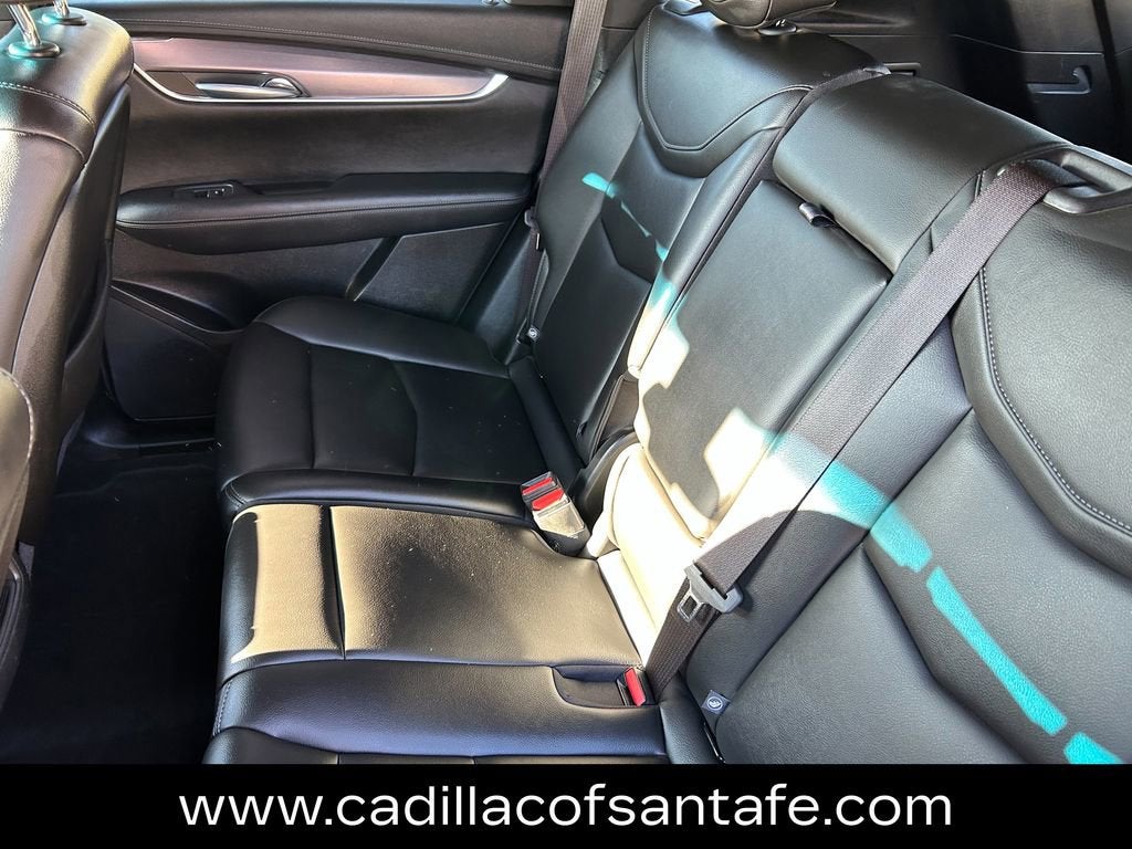 2021 Cadillac XT5 Luxury