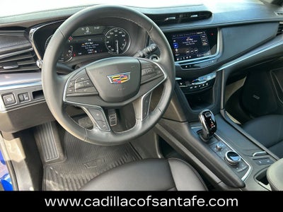 2024 Cadillac XT5 Luxury