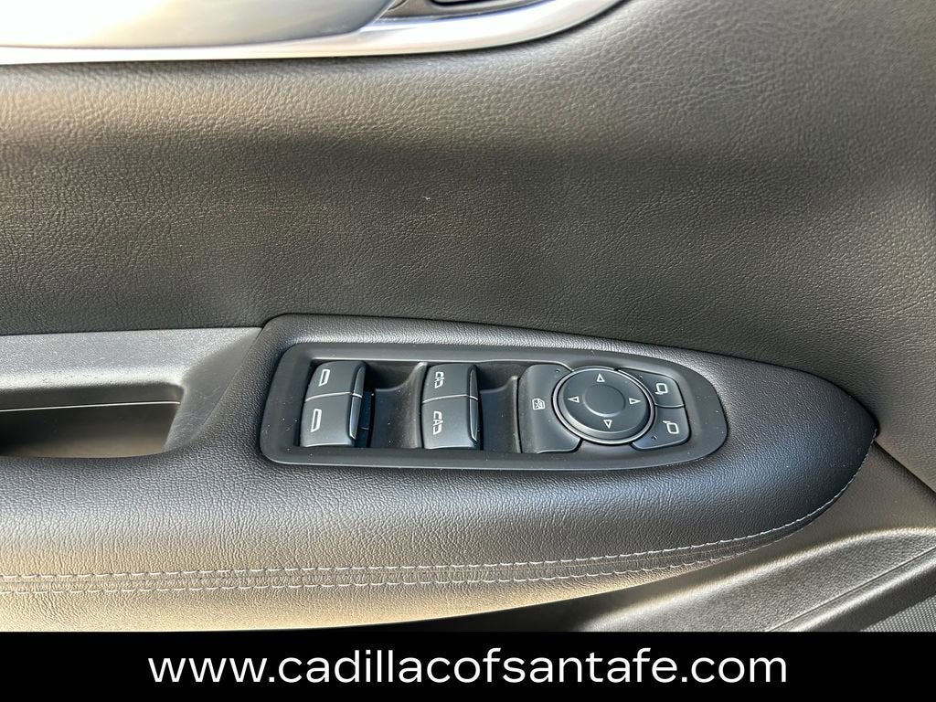 2024 Cadillac XT5 Luxury