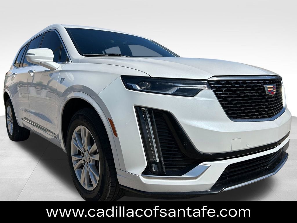 2023 Cadillac XT6 Luxury