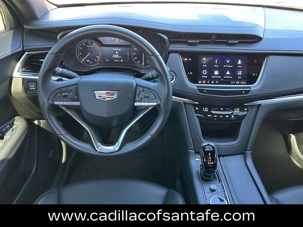 2023 Cadillac XT6 Luxury