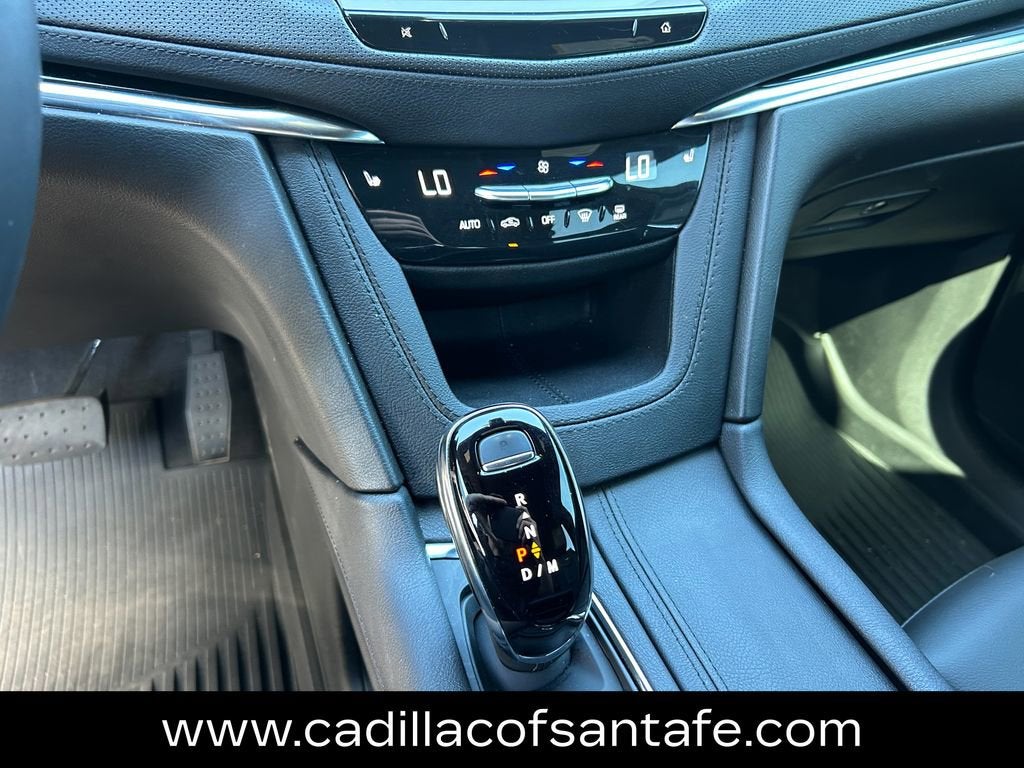 2023 Cadillac XT6 Luxury