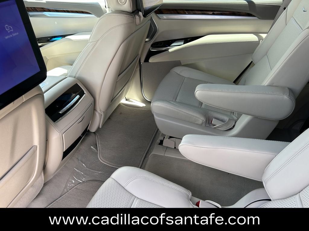 2026 Cadillac Escalade Platinum Sport - Photo 26