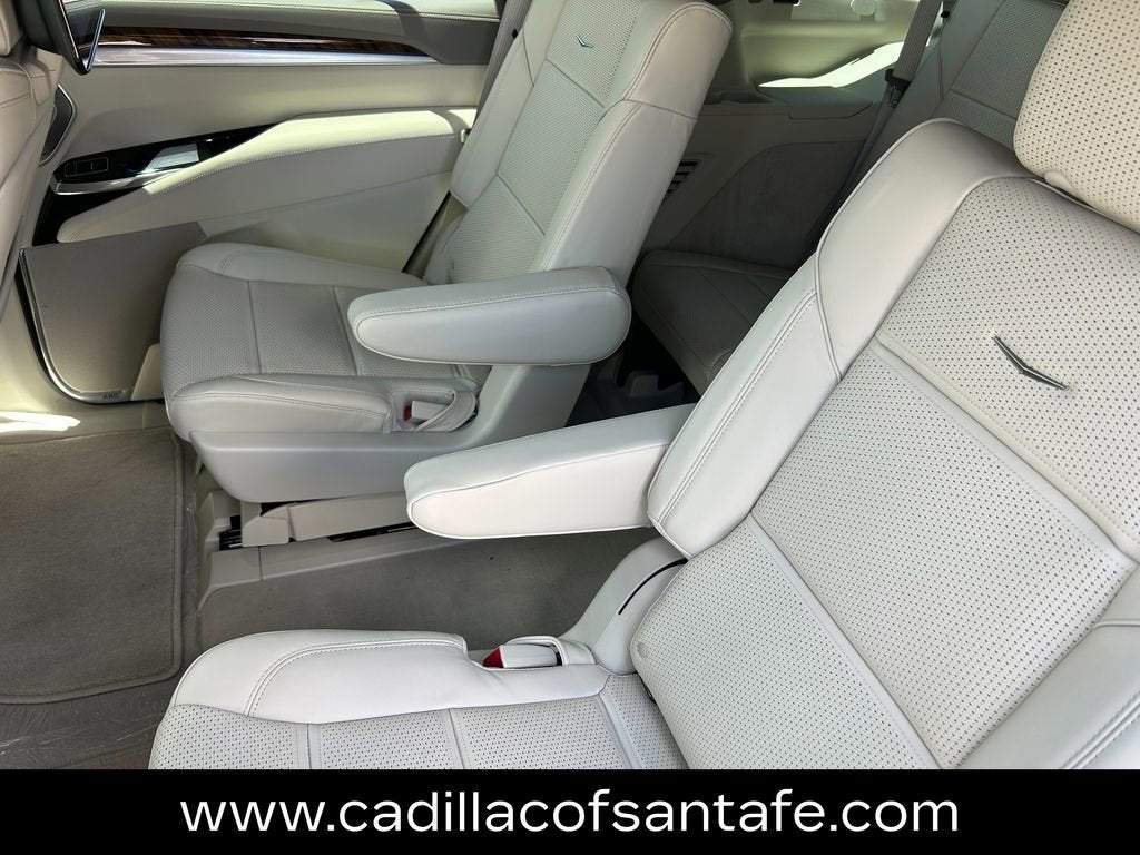 2026 Cadillac Escalade Platinum Sport - Photo 28
