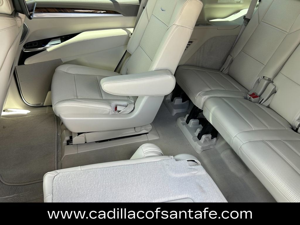 2026 Cadillac Escalade Platinum Sport - Photo 29