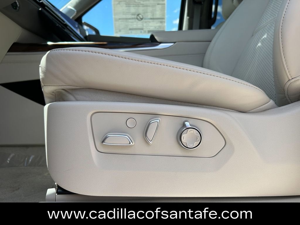 2026 Cadillac Escalade Platinum Sport - Photo 30