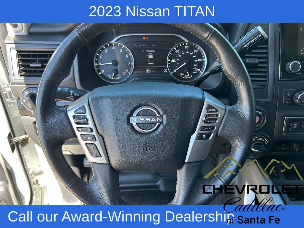 2023 Nissan Titan SV
