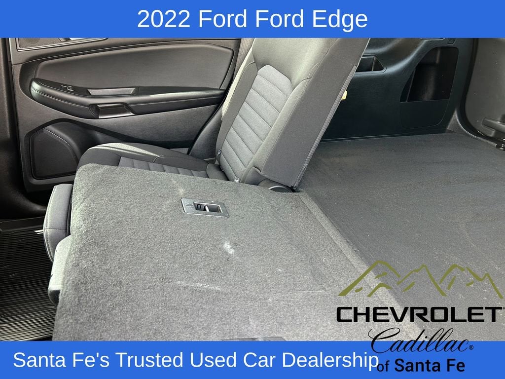 2022 Ford Edge SE