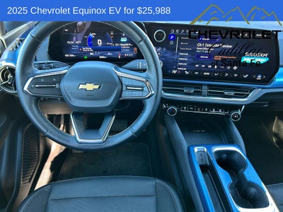 2025 Chevrolet Equinox EV LT