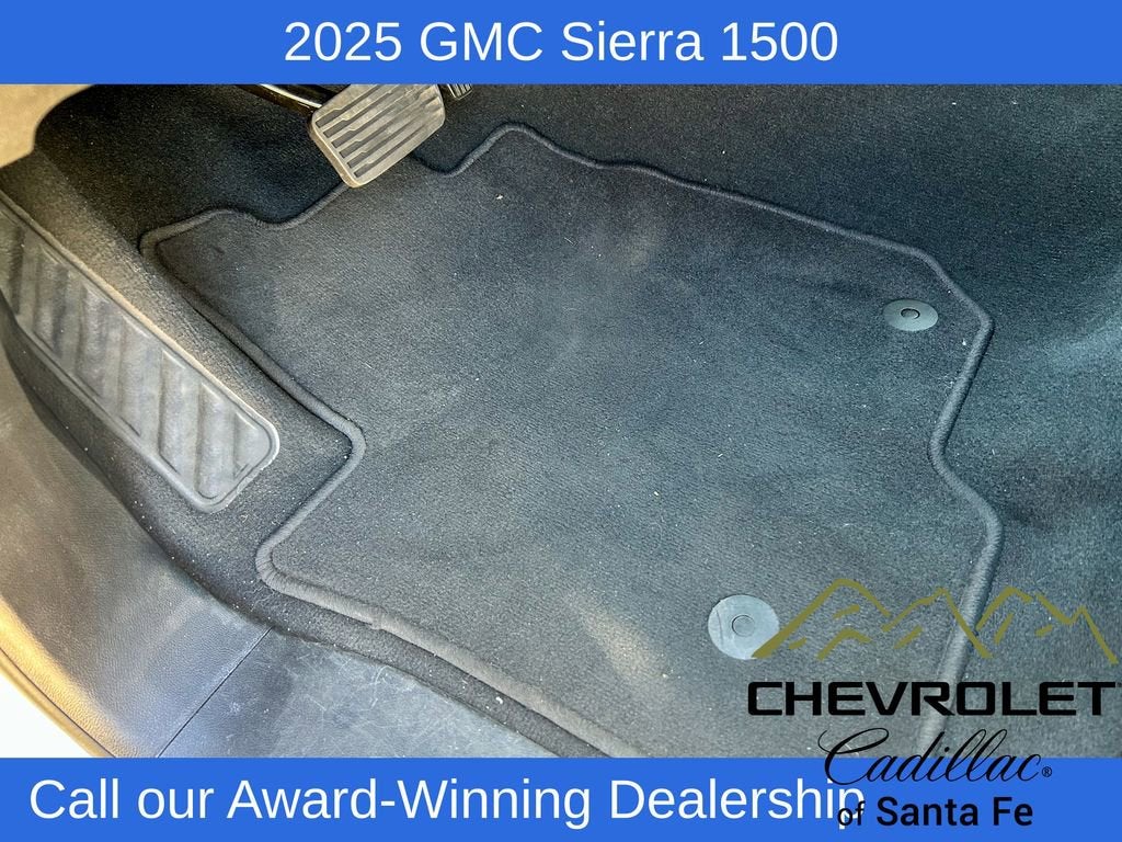 2025 GMC Sierra 1500 SLT