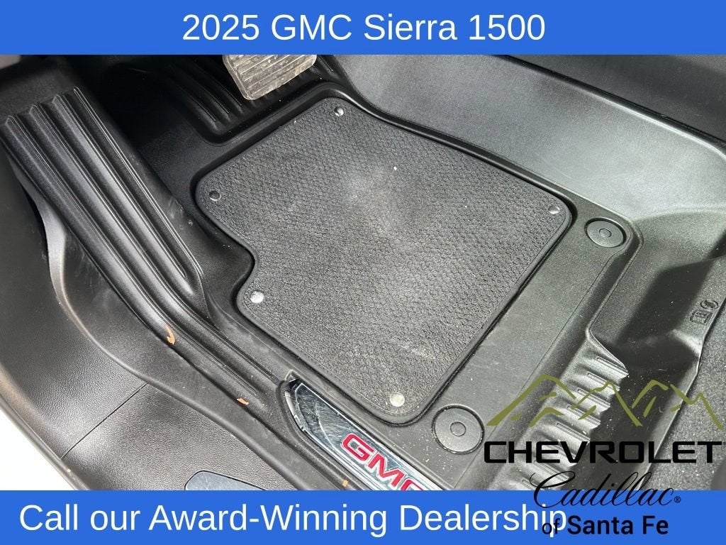 2025 GMC Sierra 1500 AT4X