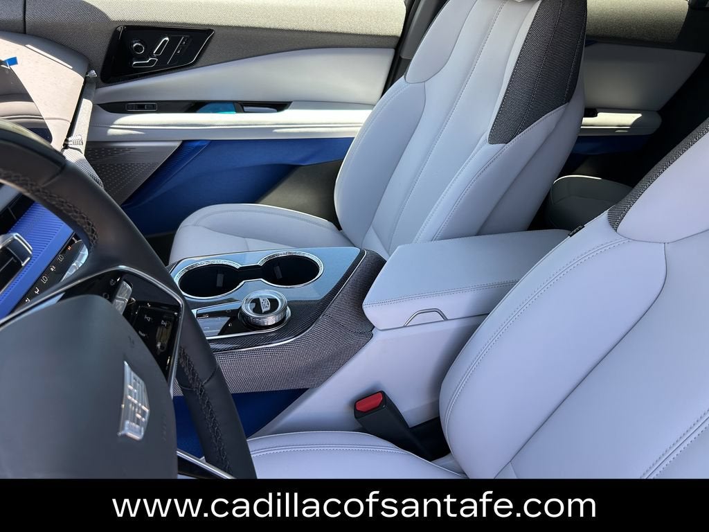2026 Cadillac OPTIQ Luxury