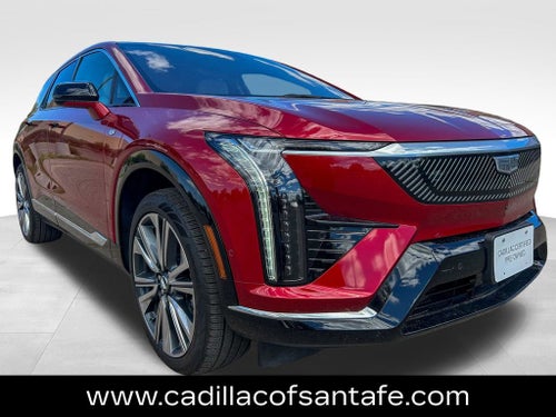 2025 Cadillac OPTIQ Luxury 2