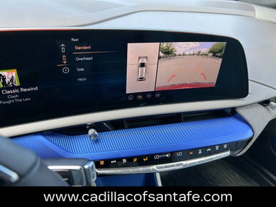 2025 Cadillac OPTIQ Luxury 2