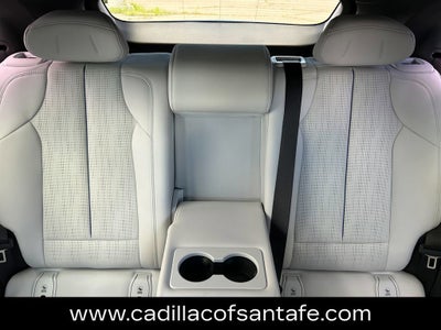 2025 Cadillac OPTIQ Luxury 2