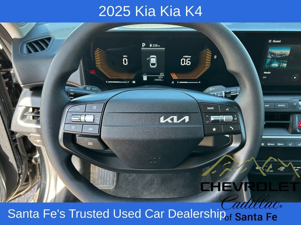 2025 Kia K4 LXS