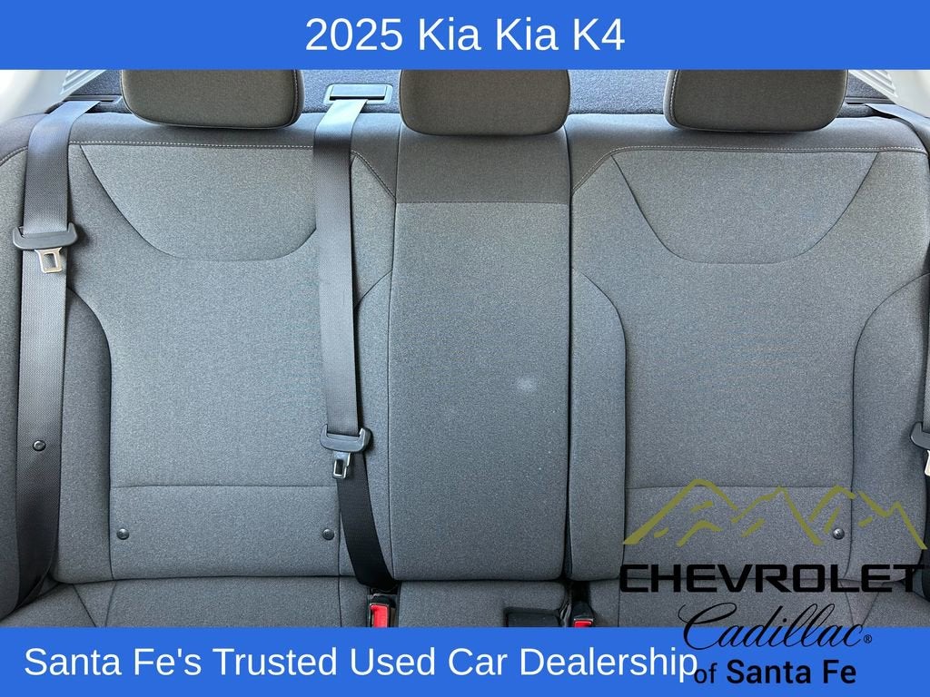 2025 Kia K4 LXS