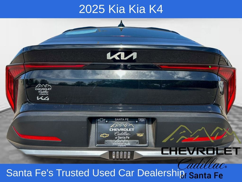 2025 Kia K4 LXS
