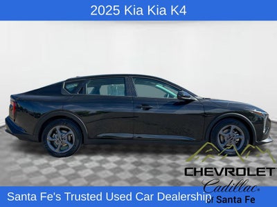 2025 Kia K4 LXS