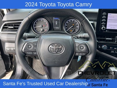 2024 Toyota Camry SE