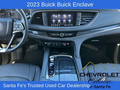 2023 Buick Enclave Essence