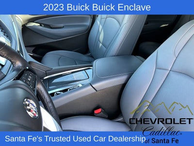 2023 Buick Enclave Essence