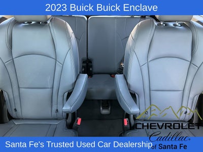 2023 Buick Enclave Essence