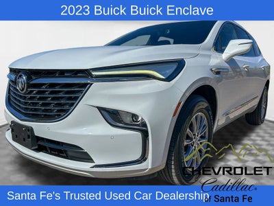 2023 Buick Enclave Essence