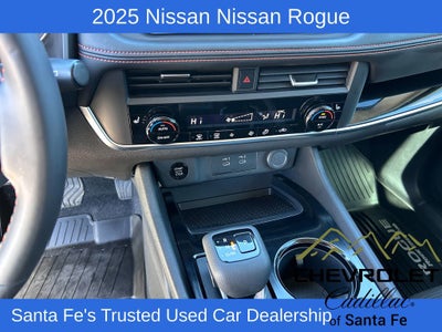2025 Nissan Rogue Rock Creek