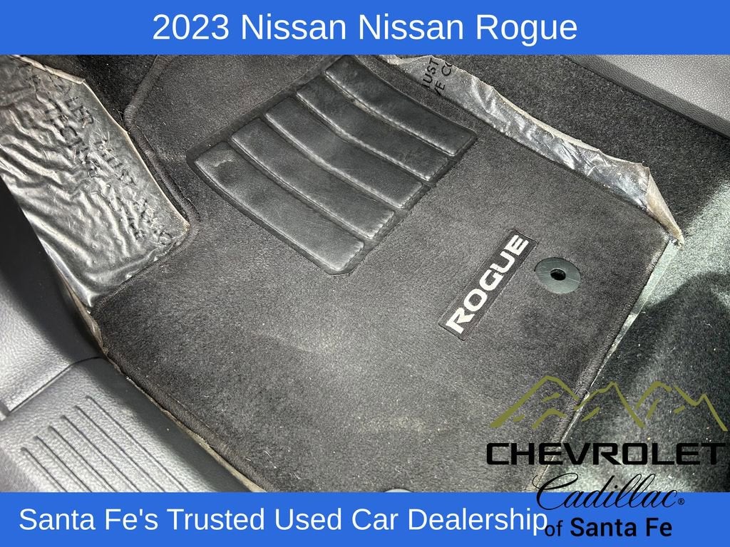 2023 Nissan Rogue SV