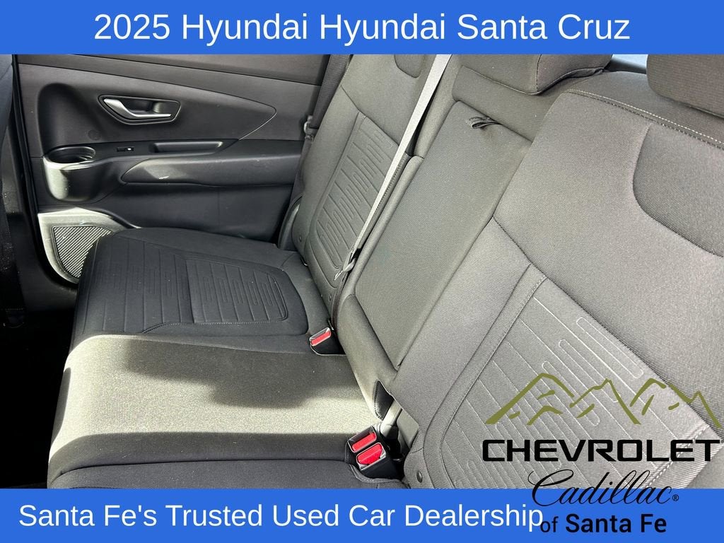 2025 Hyundai Santa Cruz SE