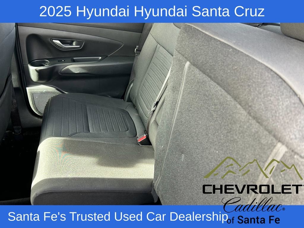 2025 Hyundai Santa Cruz SE