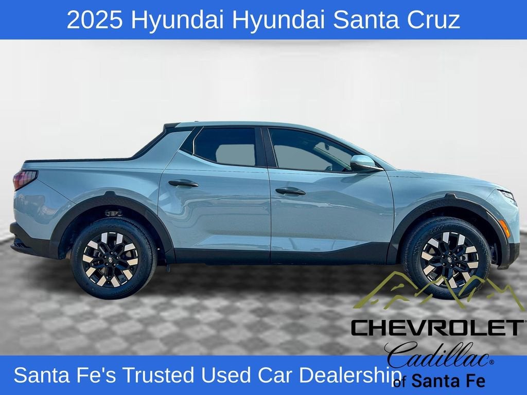 2025 Hyundai Santa Cruz SE
