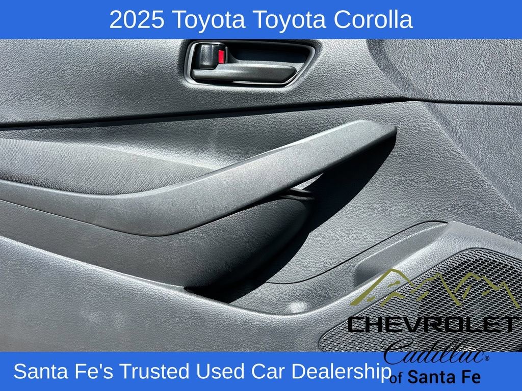 2025 Toyota Corolla LE